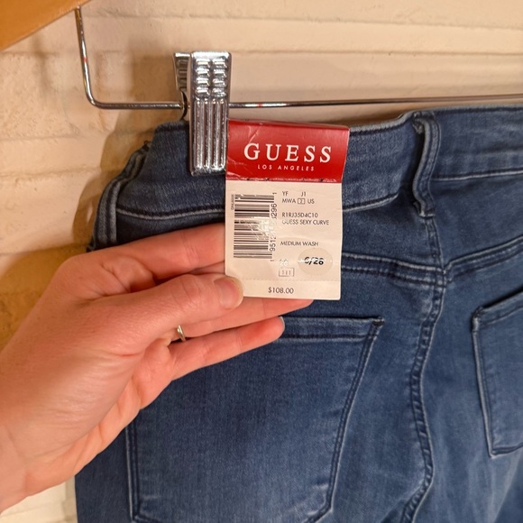 Guess Medium Wash Sexy Curve Denim Skinny Jeans, Women’s Size 28 - Picture 5 of 7